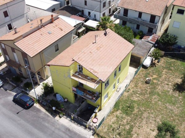 casa indipendente in vendita a Porto Sant'Elpidio