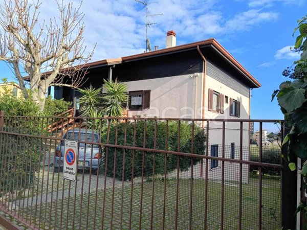 casa indipendente in vendita a Porto Sant'Elpidio