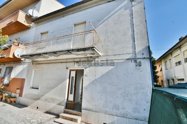 casa indipendente in vendita a Porto Sant'Elpidio