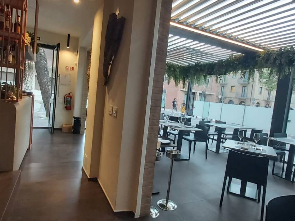 negozio in vendita a Porto Sant'Elpidio