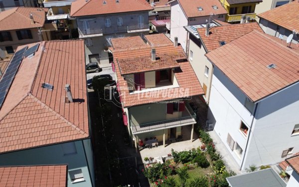 casa indipendente in vendita a Porto Sant'Elpidio