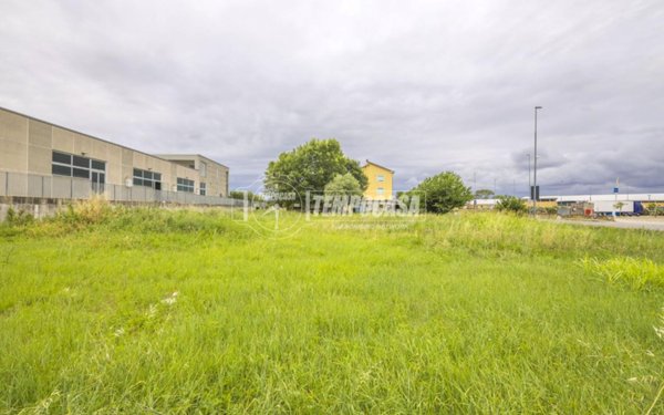 terreno edificabile in vendita a Porto Sant'Elpidio