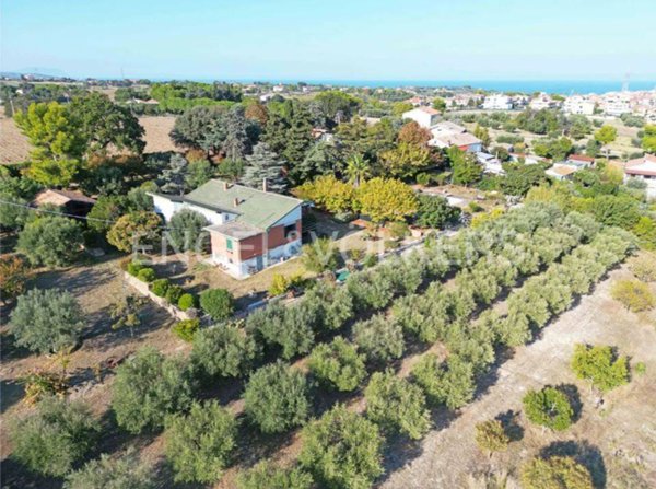casa indipendente in vendita a Porto Sant'Elpidio