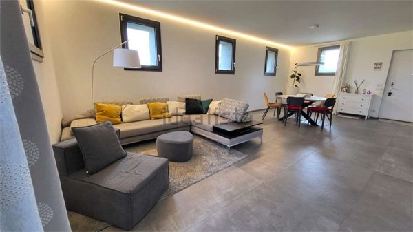 casa indipendente in vendita a Porto Sant'Elpidio