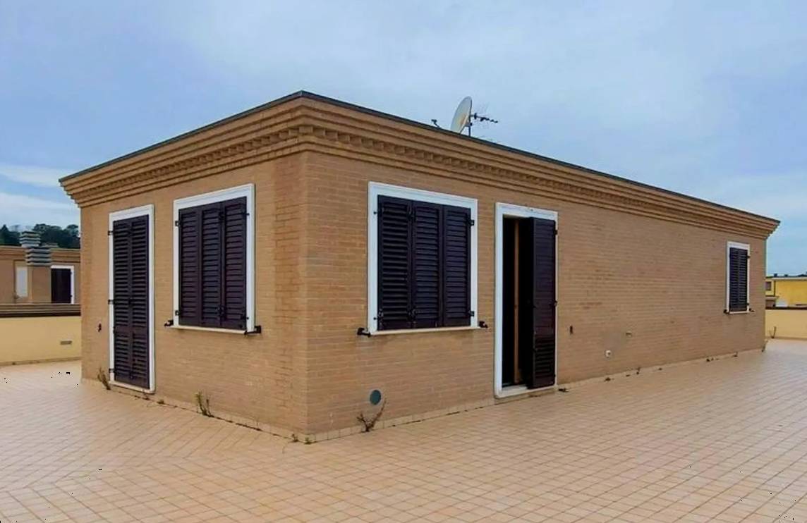 locale di sgombero in vendita a Porto Sant'Elpidio