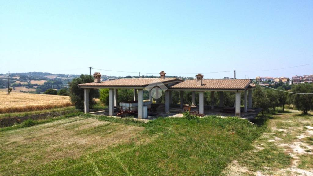 casa indipendente in vendita a Porto Sant'Elpidio