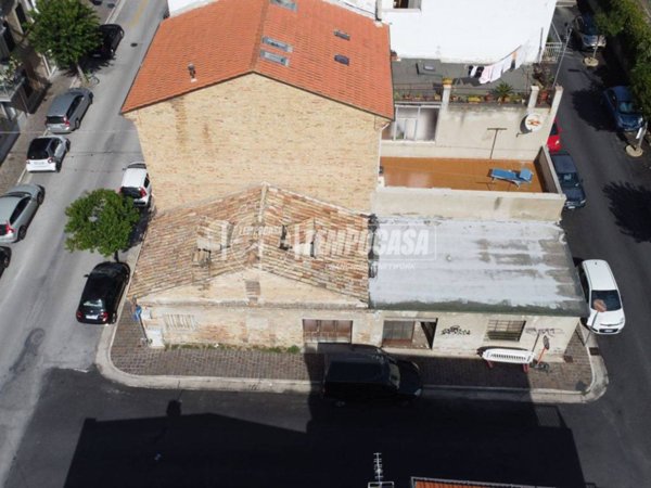 casa indipendente in vendita a Porto Sant'Elpidio