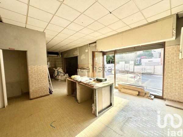 locale commerciale in vendita a Porto Sant'Elpidio