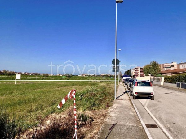 terreno agricolo in vendita a Porto Sant'Elpidio