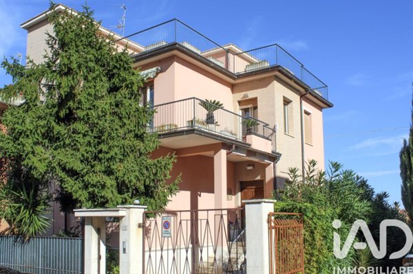 casa indipendente in vendita a Porto Sant'Elpidio