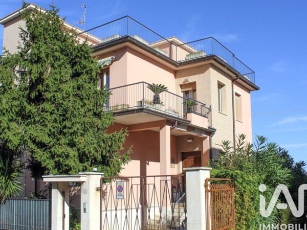 casa indipendente in vendita a Porto Sant'Elpidio