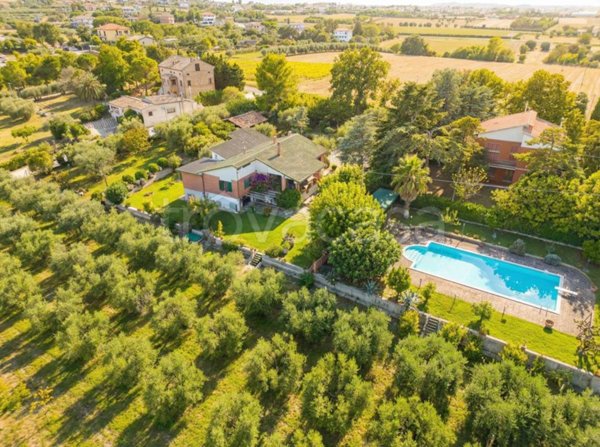 casa indipendente in vendita a Porto Sant'Elpidio