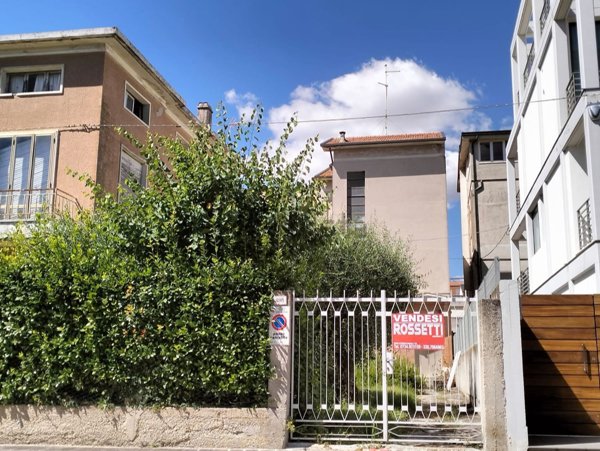 casa indipendente in vendita a Porto Sant'Elpidio
