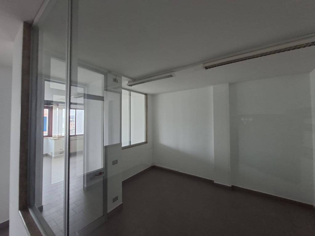 ufficio in vendita a Porto Sant'Elpidio