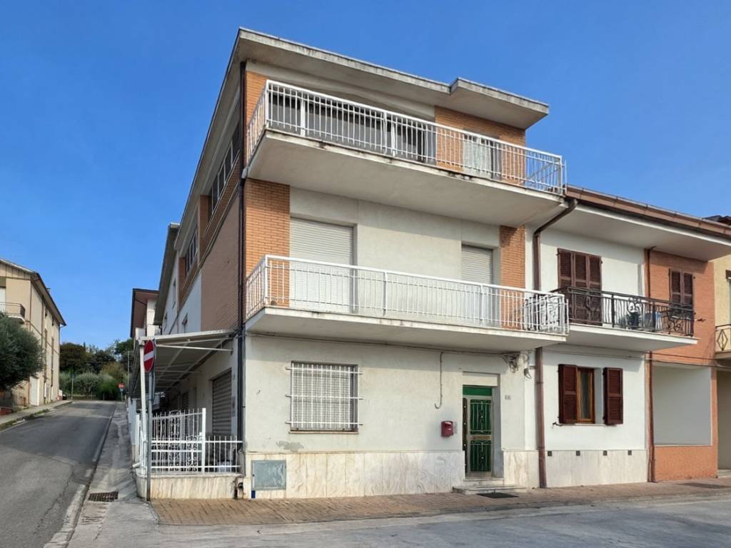 casa indipendente in vendita a Porto Sant'Elpidio