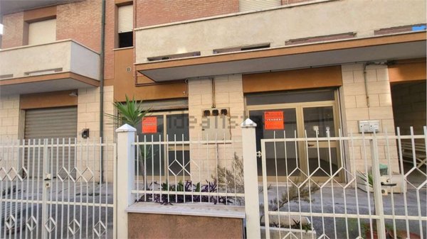 locale di sgombero in vendita a Porto Sant'Elpidio