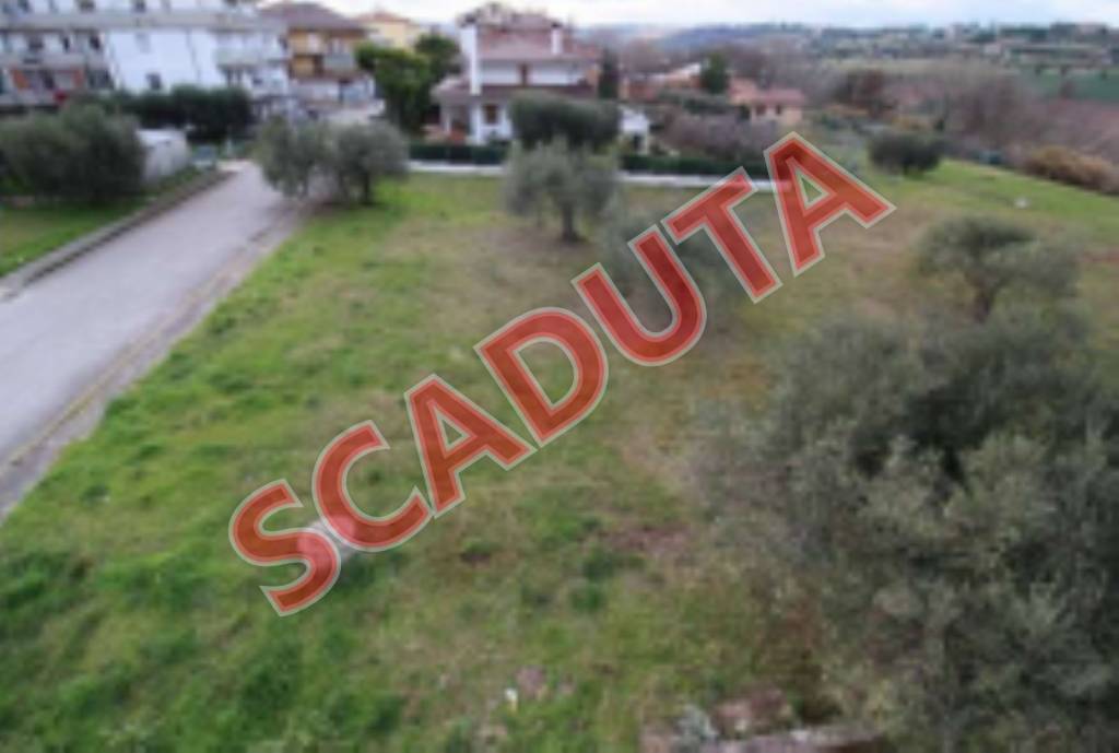 terreno edificabile in vendita a Porto Sant'Elpidio