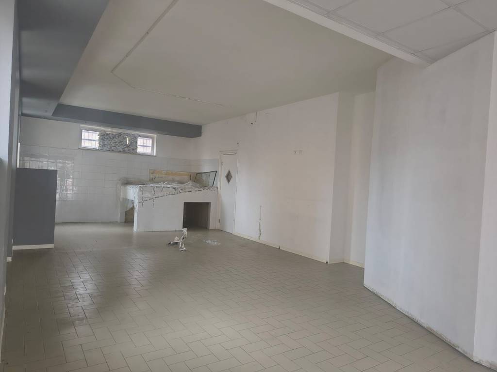 negozio in vendita a Porto Sant'Elpidio