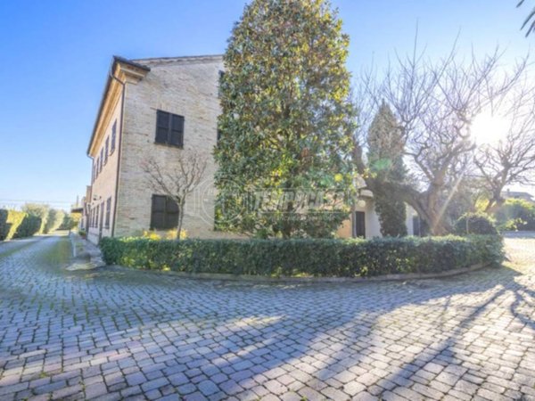 intera palazzina in vendita a Porto Sant'Elpidio