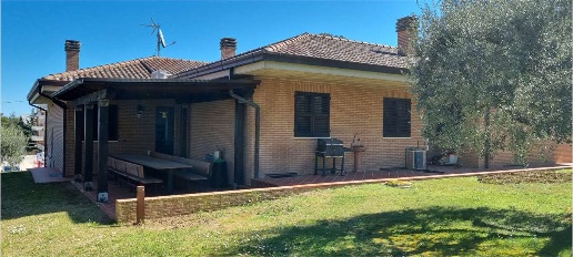 casa indipendente in vendita a Porto Sant'Elpidio