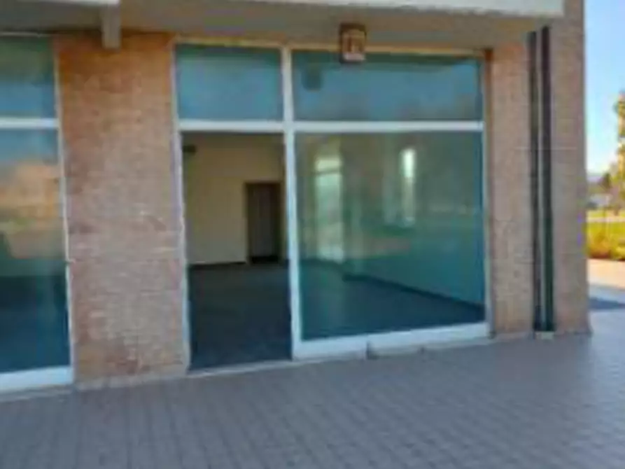 negozio in vendita a Porto Sant'Elpidio