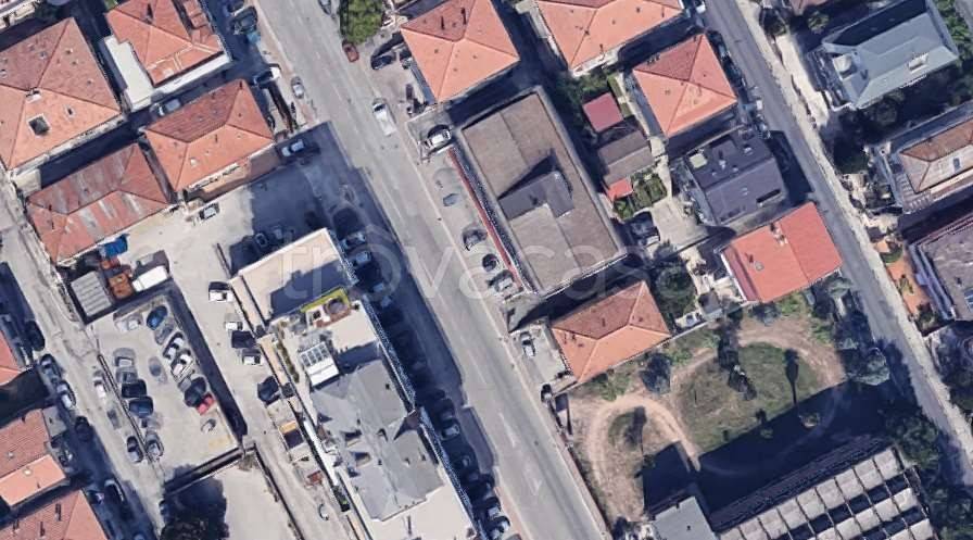 negozio in vendita a Porto Sant'Elpidio