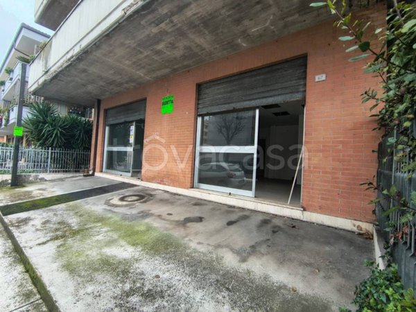 negozio in vendita a Porto Sant'Elpidio