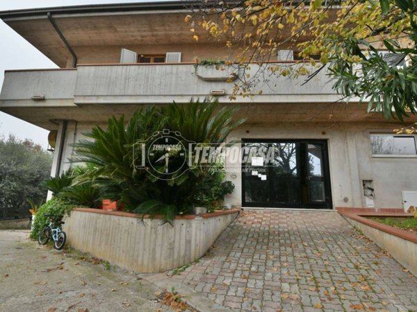negozio in vendita a Porto Sant'Elpidio