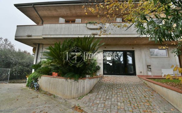negozio in vendita a Porto Sant'Elpidio