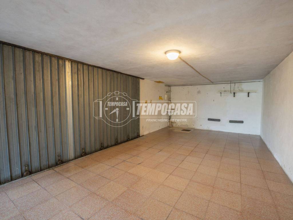 locale di sgombero in vendita a Porto Sant'Elpidio