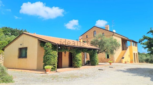 casa indipendente in vendita a Porto Sant'Elpidio