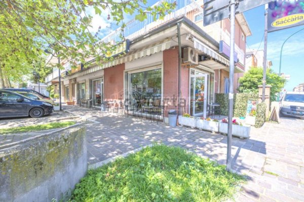 negozio in vendita a Porto Sant'Elpidio