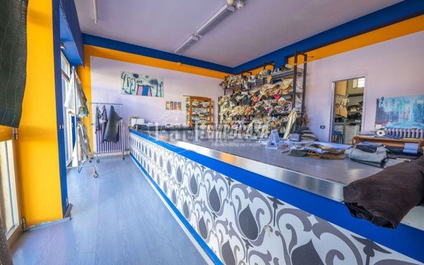 locale commerciale in vendita a Porto Sant'Elpidio