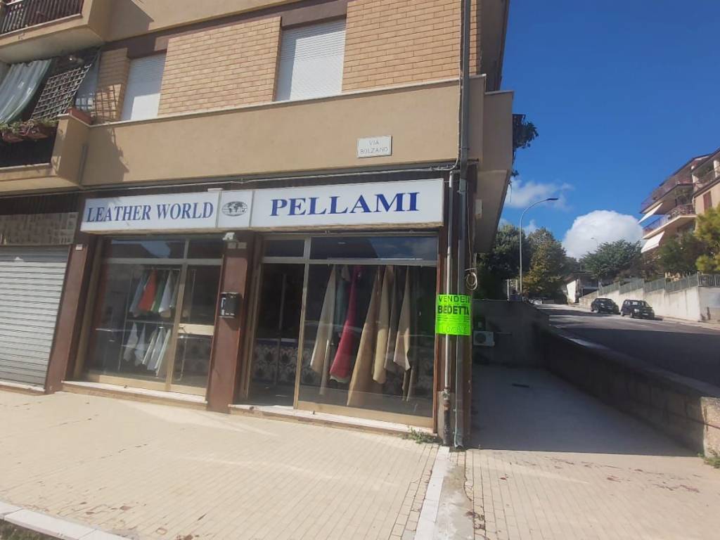 negozio in vendita a Porto Sant'Elpidio