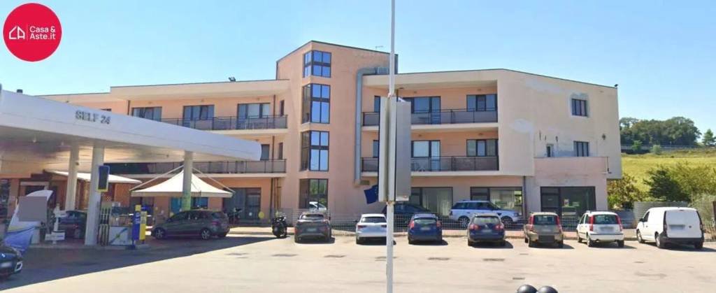 locale di sgombero in vendita a Porto Sant'Elpidio