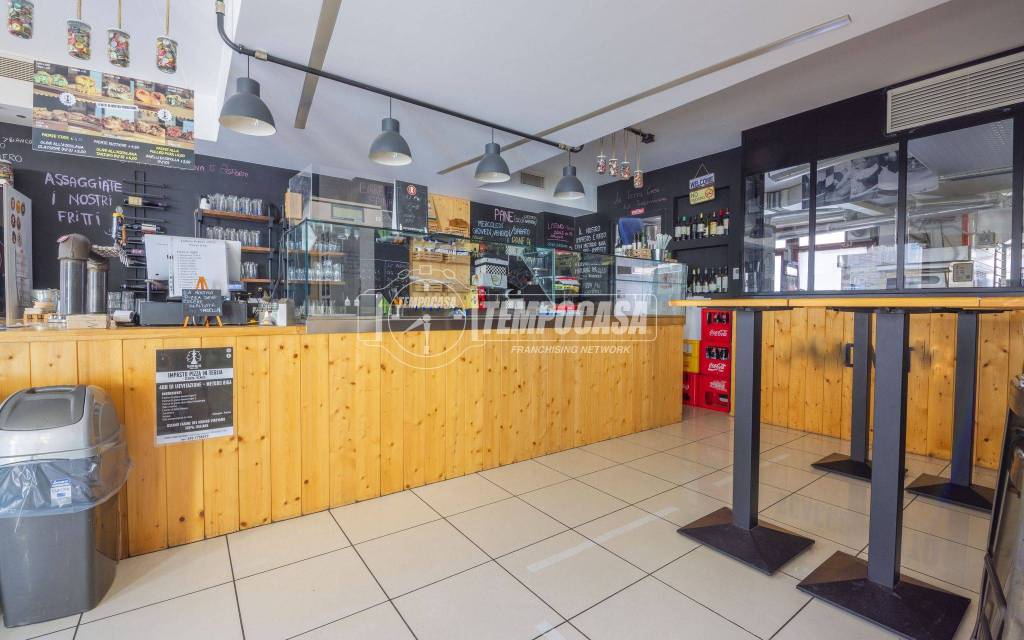 negozio in vendita a Porto Sant'Elpidio