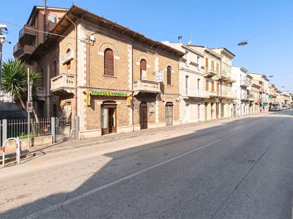 casa indipendente in vendita a Porto Sant'Elpidio