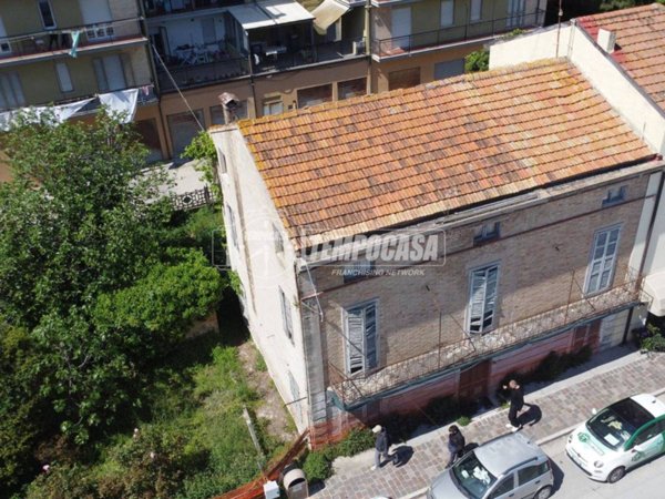 casa indipendente in vendita a Porto Sant'Elpidio