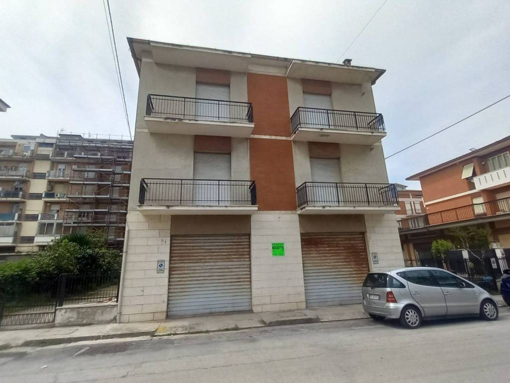 casa indipendente in vendita a Porto Sant'Elpidio