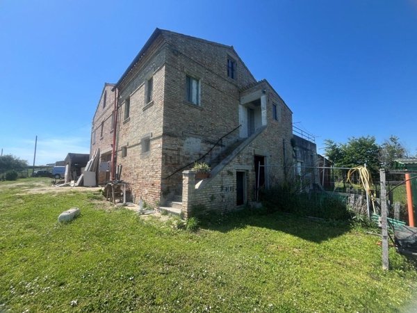 casa indipendente in vendita a Porto Sant'Elpidio