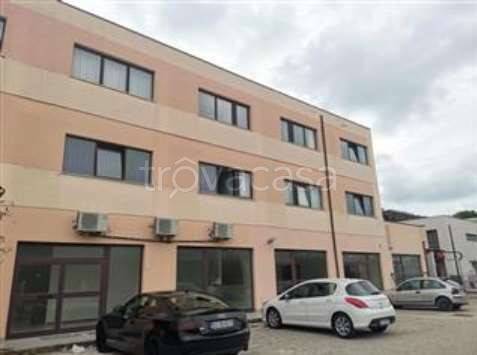 locale di sgombero in vendita a Porto Sant'Elpidio