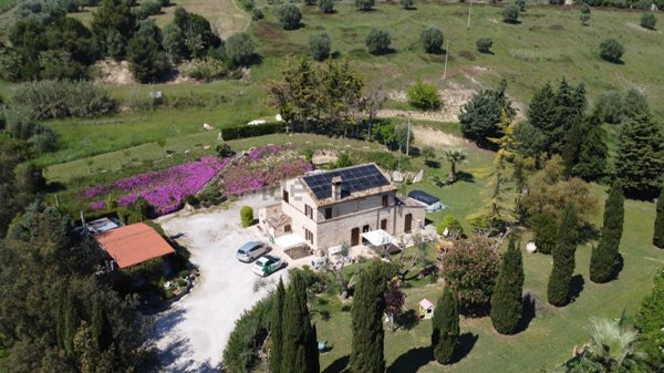 casa indipendente in vendita a Porto Sant'Elpidio
