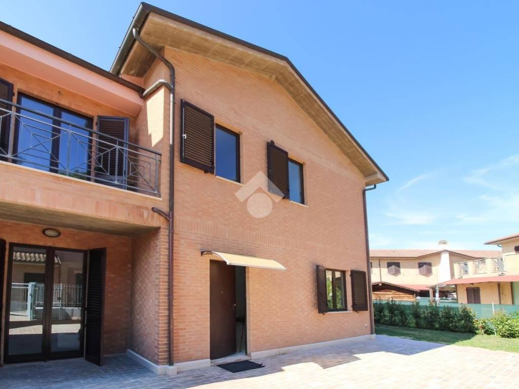 casa indipendente in vendita a Porto Sant'Elpidio
