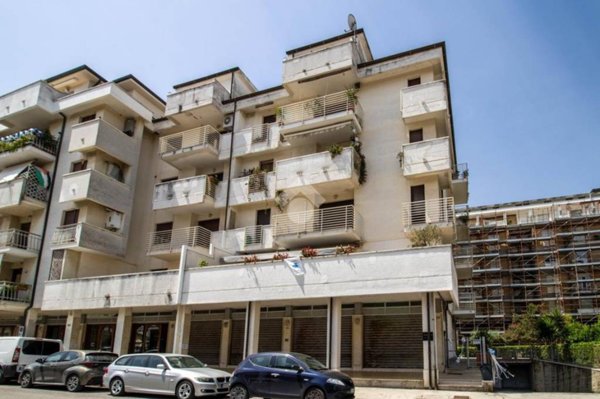 negozio in vendita a Porto Sant'Elpidio
