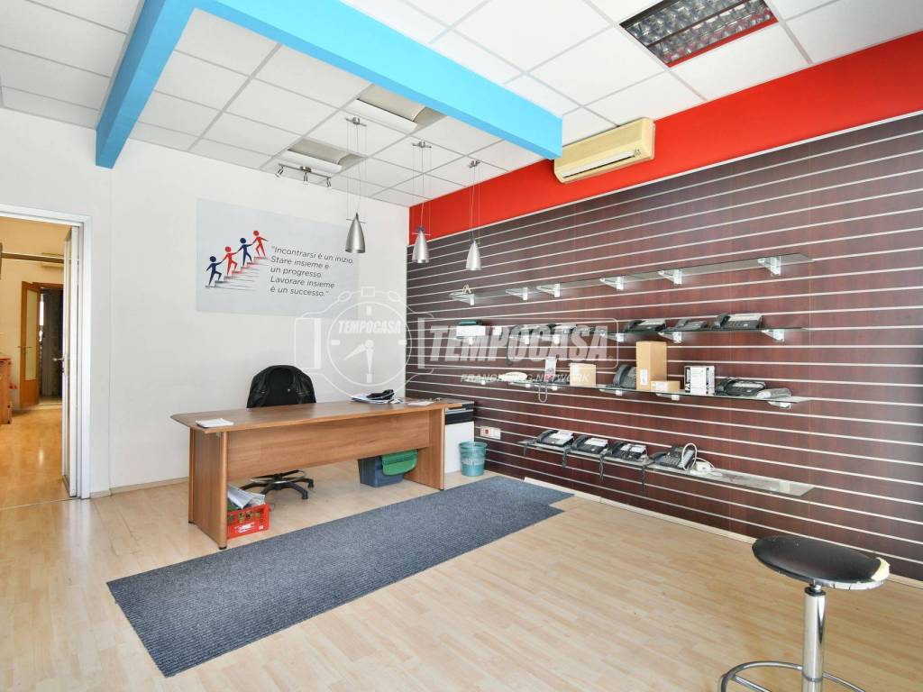 negozio in vendita a Porto Sant'Elpidio