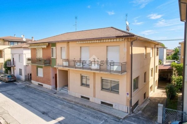 casa semindipendente in vendita a Porto Sant'Elpidio