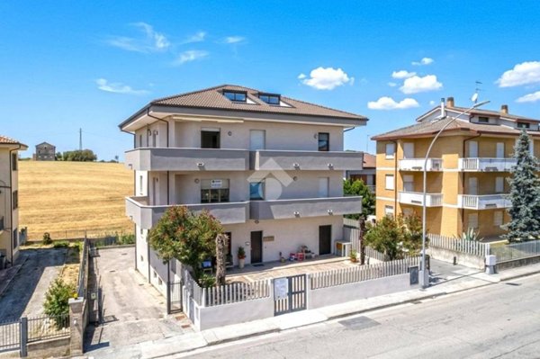 negozio in vendita a Porto Sant'Elpidio