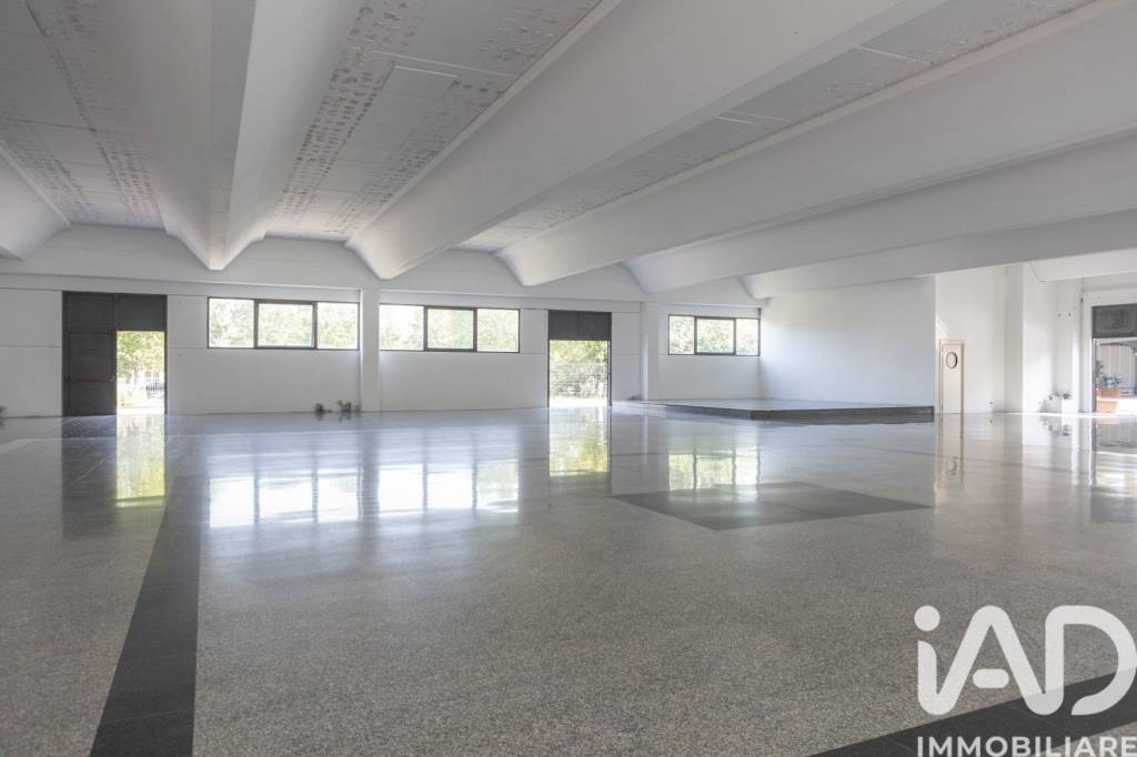 negozio in vendita a Porto Sant'Elpidio
