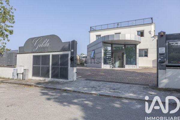 ufficio in vendita a Porto Sant'Elpidio