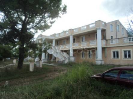 casa indipendente in vendita a Rapagnano